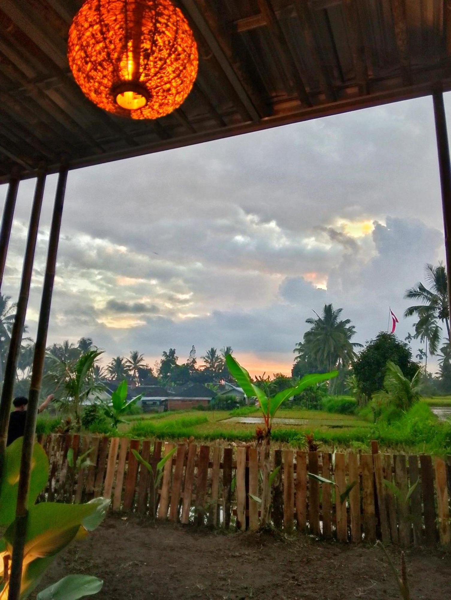 Alfarizi Homestay Tetebatu Exterior foto